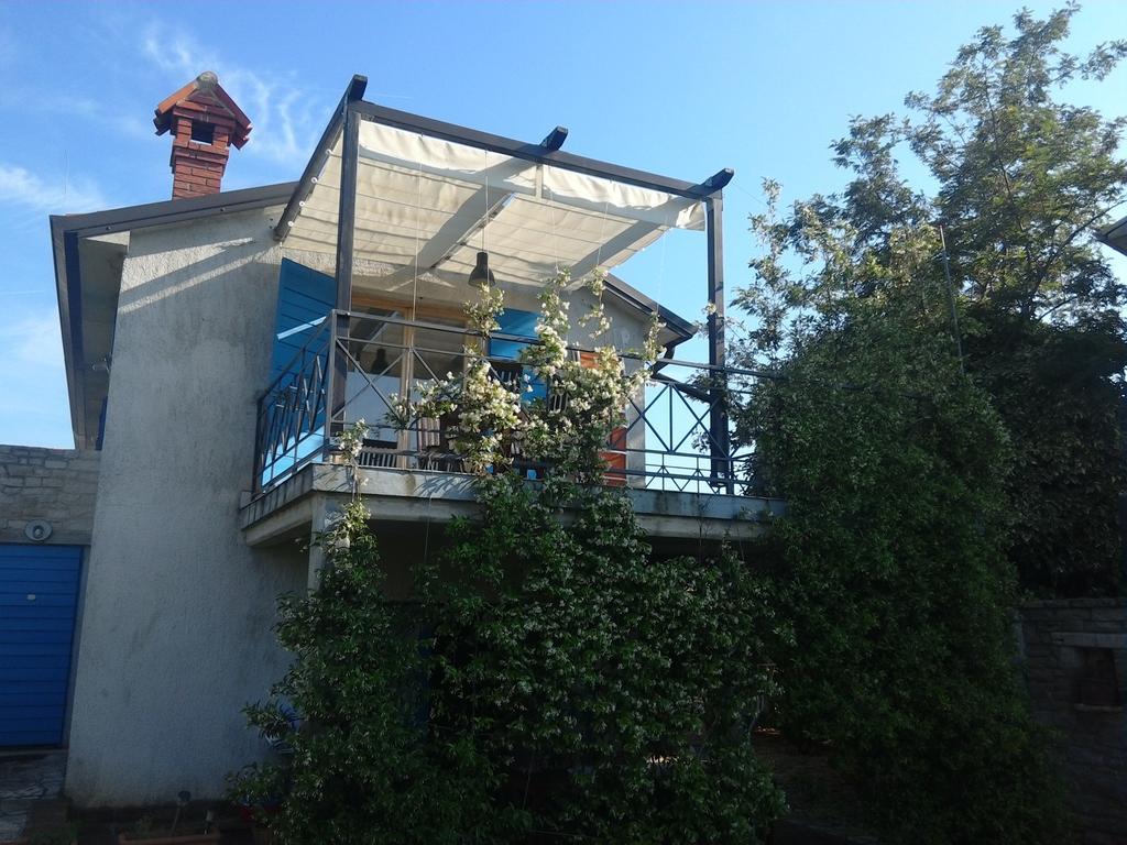 Apartments Ivas زامبراتيجا المظهر الخارجي الصورة