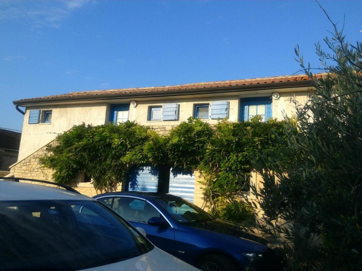 Apartments Ivas زامبراتيجا المظهر الخارجي الصورة
